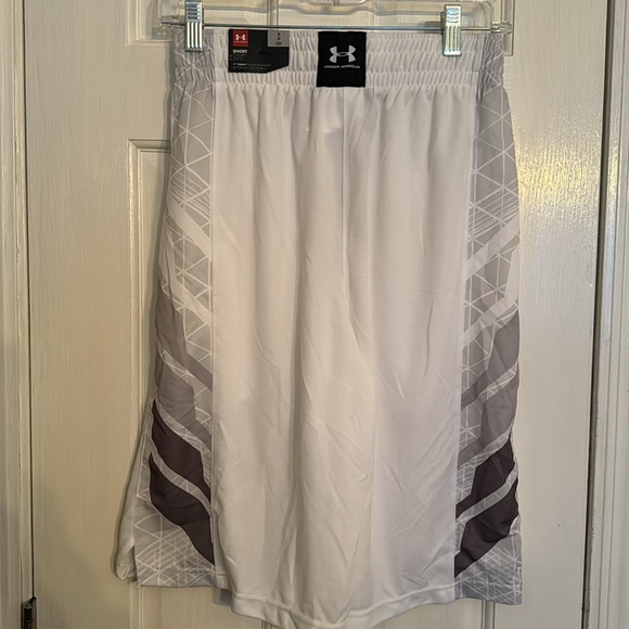 Under armour men’s 11” basketball shorts NWT S - Picture 6 of 8